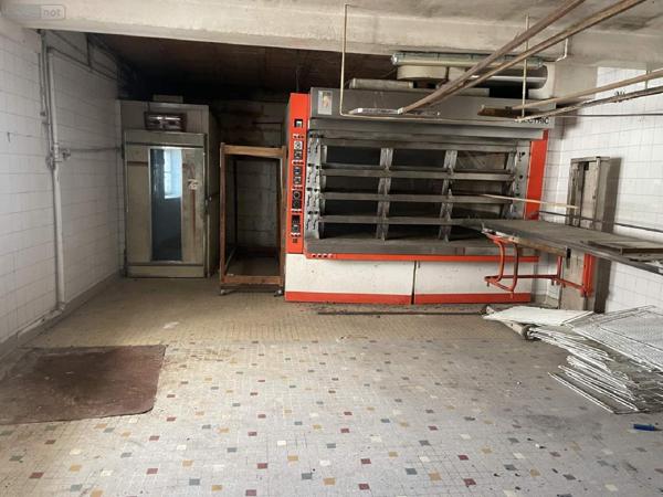 Local mixte (Professionnel/Habitation) à vendre à Ribérac en Dordogne (24600), ref : 077/1632