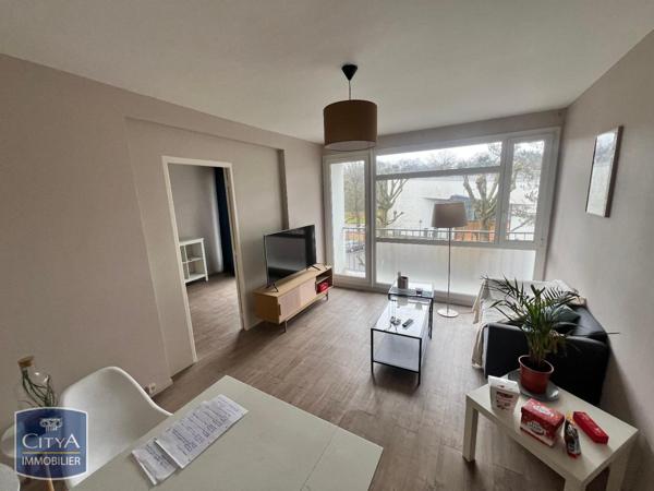 Appartement à louer 4 pièces 73.15m²