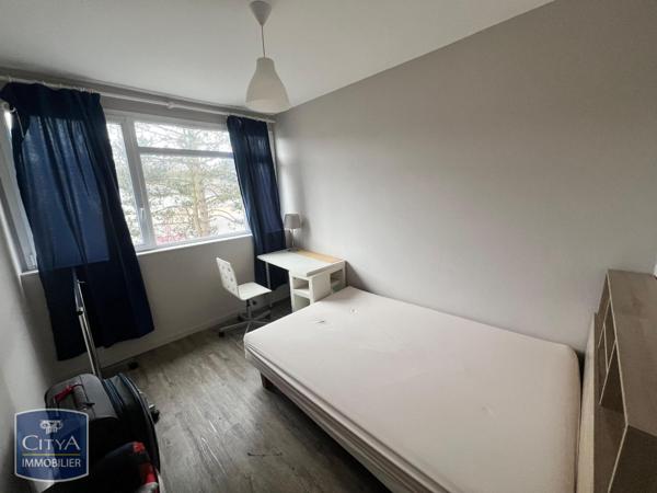 Appartement à louer 4 pièces 73.15m²