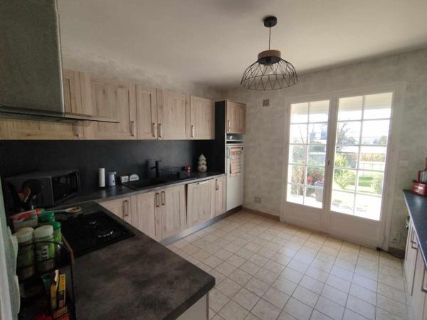 Maison à Locminé, 56500 - 6 pièces 106m²