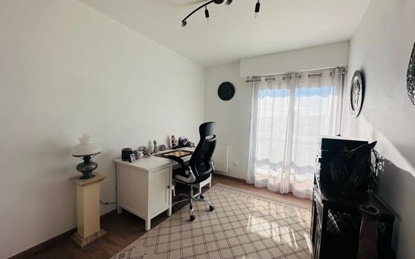 Appartement à vendre    3 pièces • 61,20 m2 Toulon