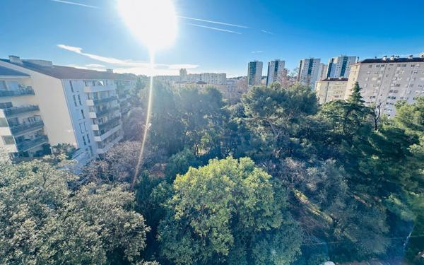 Appartement à vendre    3 pièces • 61,20 m2 Toulon