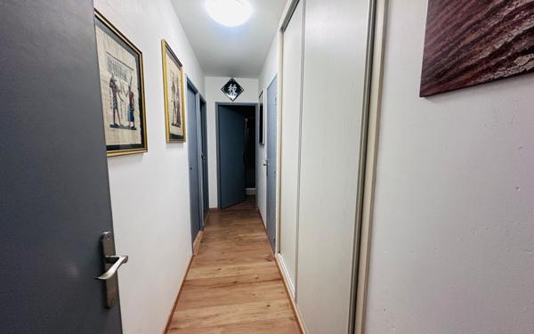 Appartement à vendre    3 pièces • 61,20 m2 Toulon