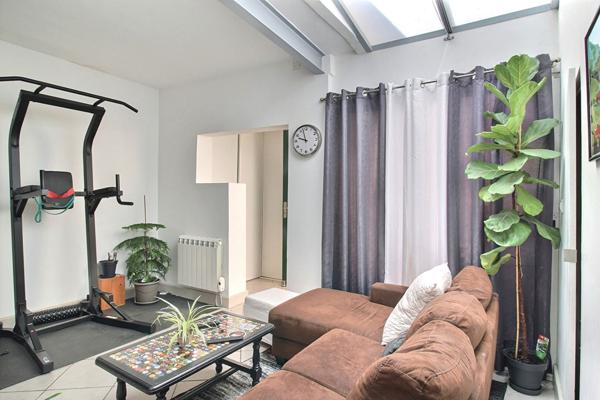 EXCLUSIVITÉ - T3 avec patio situé proche de la place Faulquier, à Antigone