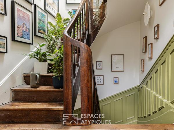 Une maison familiale de charme avec cour-jardin et garage