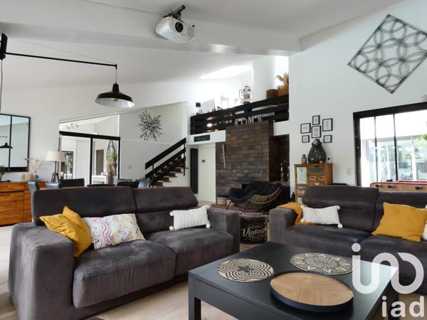 Maison à vendre 7 pièces 190 m² Sainte-Geneviève-des-Bois