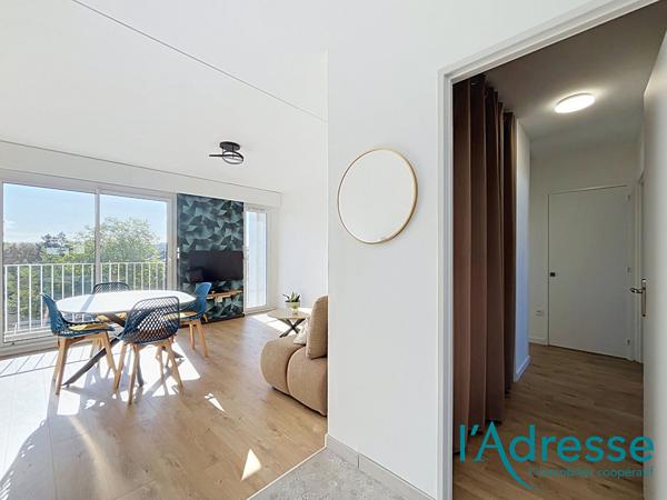 LAVAL - Secteur "MURAT" - Appartement T3 - Balcon - cave