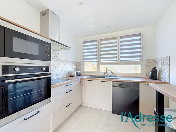 LAVAL - Secteur "MURAT" - Appartement T3 - Balcon - cave