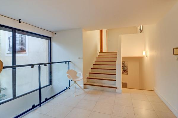 Villa contemporaine avec piscine - vue mer panoramique