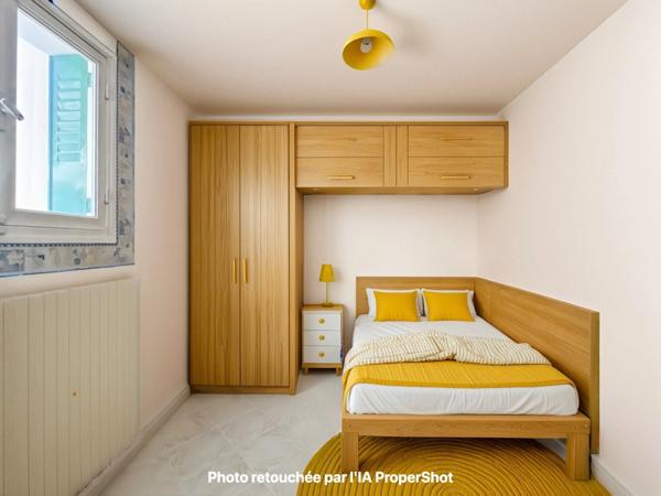 Vaste Maison individuelle P8 à rénover - LE VERNET (03200) - Terrain - garage, carport et atelier.