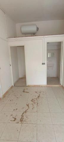 Immobilier Tresques (30330) – Garage 170m2 – 190 000 €