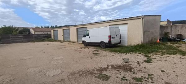 Immobilier Tresques (30330) – Garage 170m2 – 190 000 €