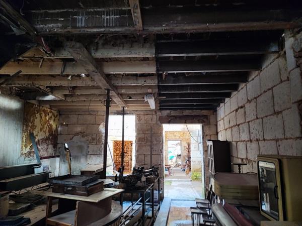 Maison à vendre |  Montguyon |  3 pièces | 138 m²