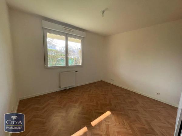 Appartement à louer 3 pièces 63.54m² Dijon (21000)