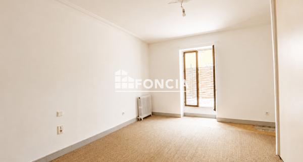 À vendre Appartement 5 pièces 133.26 m² - Nîmes 30000