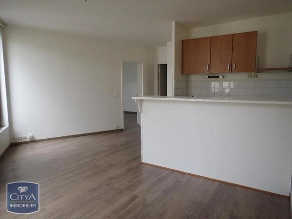 Appartement à louer 2 pièces 38m² Le Mans (72000)