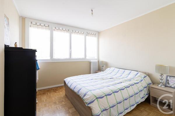 Appartement F2 à vendre  2 pièces - 44 m2 YERRES - 91