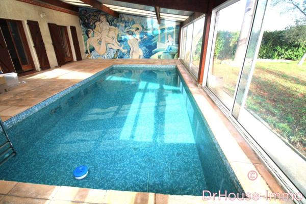 Maison à vendre 8 pièces de 220 m²