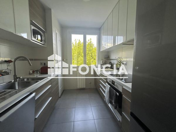 Location Appartement meublé 4 pièces - LE GRAND PRE Saint Martin D'heres 38400