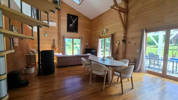 Villa contemporaine avec piscine et grand terrain – Monclar de Quercy