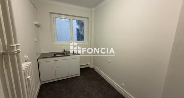 Location Appartement 2 pièces 51.88 m² - Lyon 69006