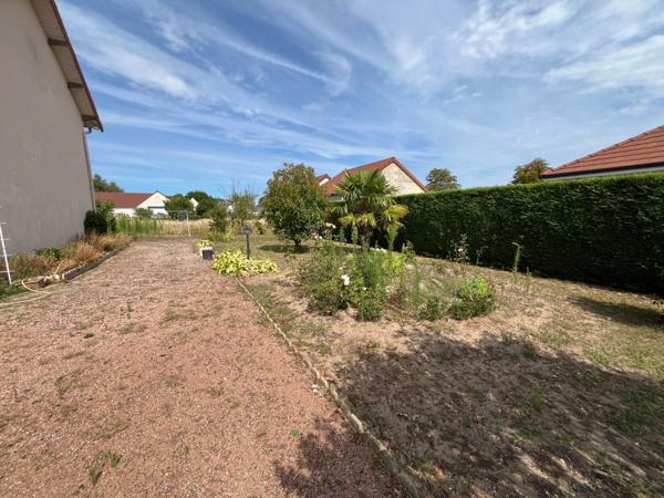 Maison à vendre 4 pièces EPERVANS (71) sur terrain de 1970m²