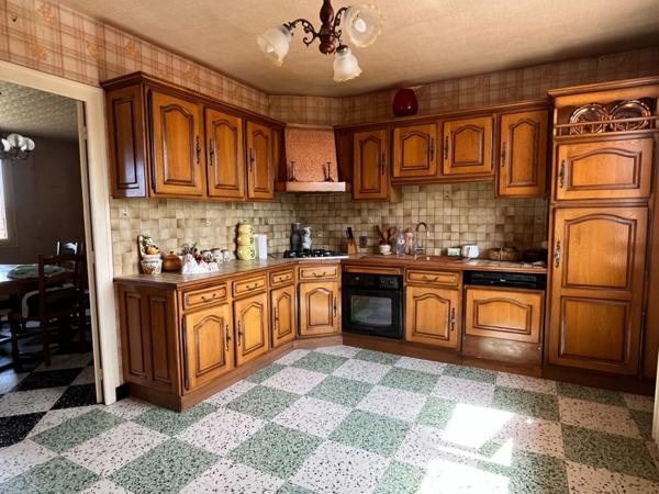 Maison à vendre 4 pièces EPERVANS (71) sur terrain de 1970m²