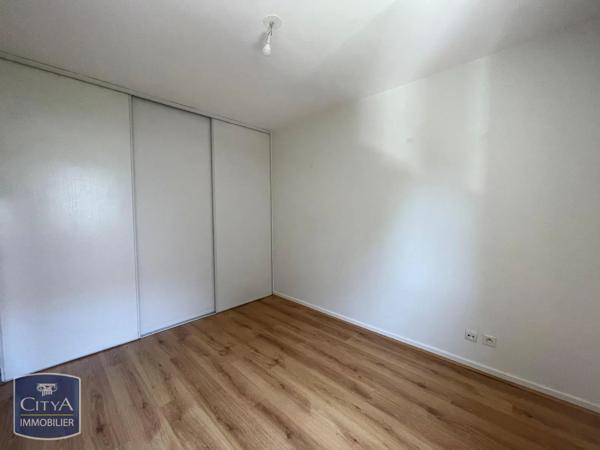 Appartement à louer 2 pièces 48.4m² Sainte-Foy-lès-Lyon (69110)