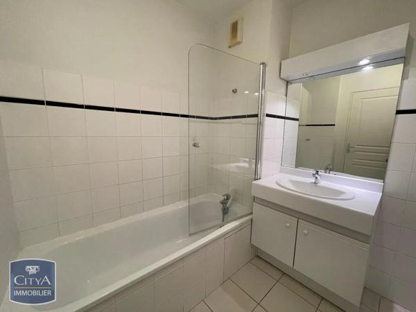 Appartement à louer 2 pièces 48.4m² Sainte-Foy-lès-Lyon (69110)