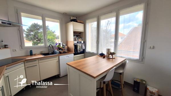 Maison THARON PLAGE 7 pièce(s) 120 m2 ,  
Tharon plage 44730