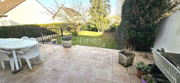 91330 Yerres, pavillon T5 sur sous sol