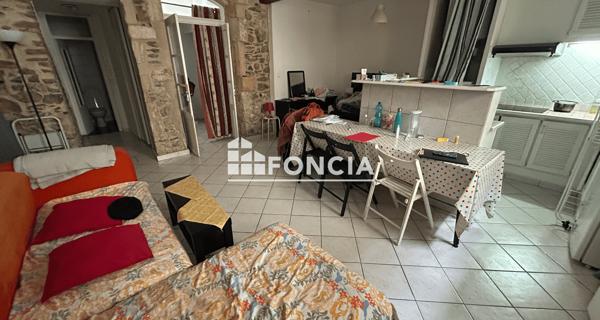 À vendre Immeuble 300 m² - Nîmes 30000