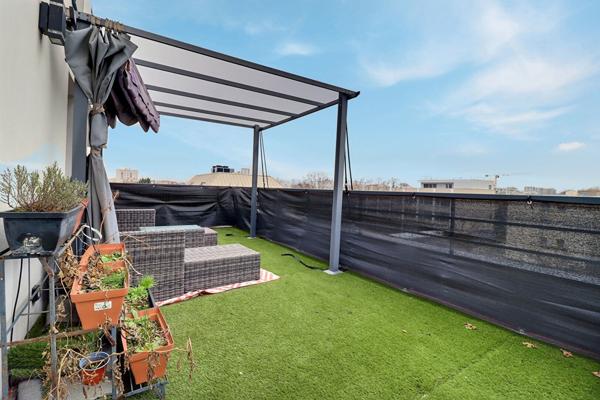 Grand T3 de 72 m² avec terrasse de 40 m² ! immeuble récent