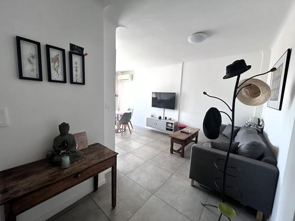 Appartement Cagnes Sur Mer 2 pièce(s) 42.55 m2, garage et cave.