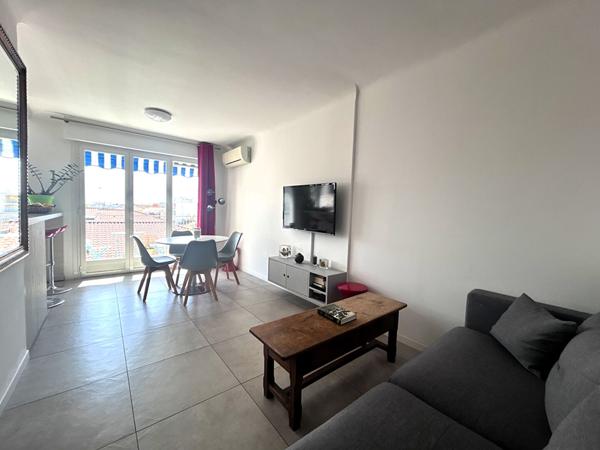 Appartement Cagnes Sur Mer 2 pièce(s) 42.55 m2, garage et cave.