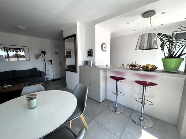 Appartement Cagnes Sur Mer 2 pièce(s) 42.55 m2, garage et cave.