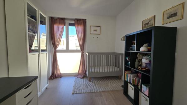 Appartement Vincennes 3 pièce(s) 56.16 m2