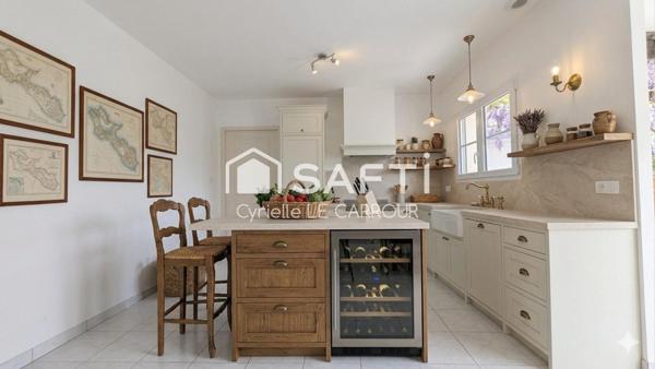 Centre village, 3 chambres, jardin clos