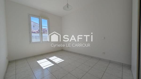 Centre village, 3 chambres, jardin clos