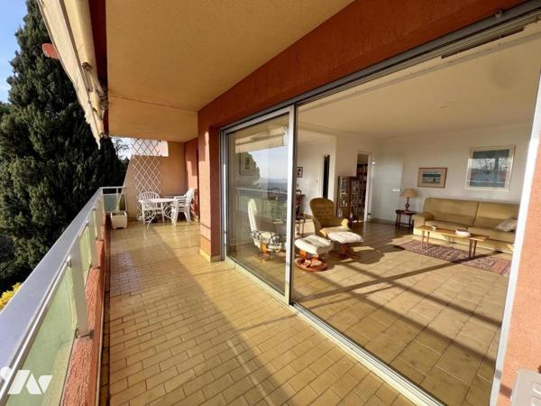 GRASSE, Rés. EMERAUDE, 52 av. Riou Blanquet. 3p de 96,46m² + Cave + Garage double en sus