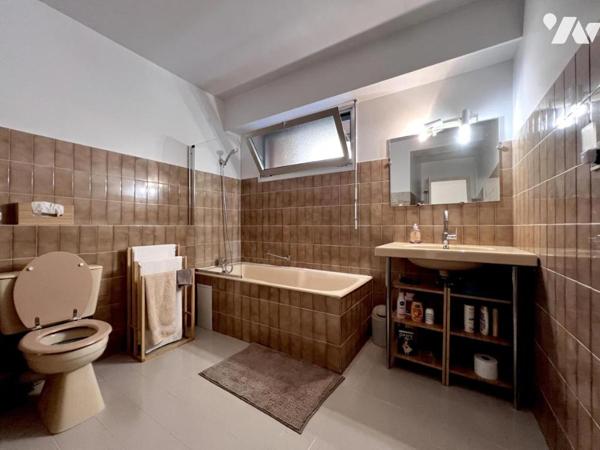 GRASSE, Rés. EMERAUDE, 52 av. Riou Blanquet. 3p de 96,46m² + Cave + Garage double en sus