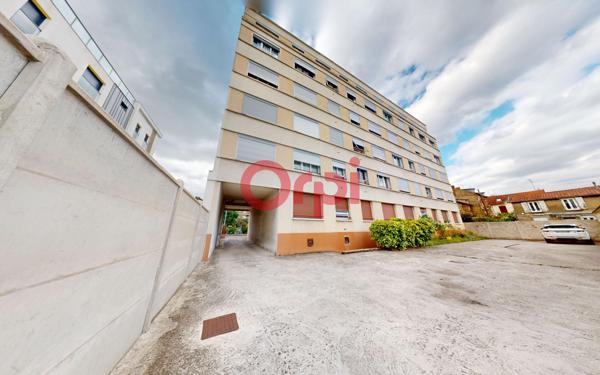 Appartement à vendre    4 pièces • 82,39 m2 Villemomble
