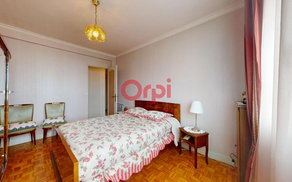 Appartement à vendre    4 pièces • 82,39 m2 Villemomble