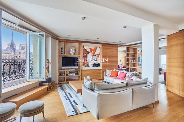 A vendre - appartement  d'exception - vues monuments -  Ile Saint Louis - 75004 - Paris