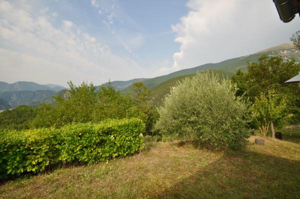 Dpt Alpes de Haute Provence (04), Proche ENTREVAUX à vendre Maison plain pied 2 pièces 50 m² sur 3400 m² de Terrain