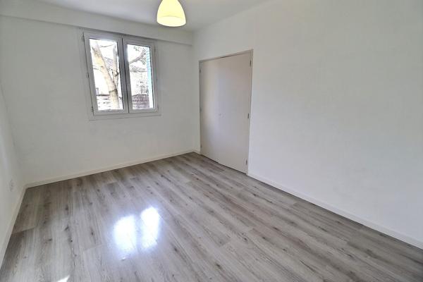 A VENDRE Appartement Entraigues Sur La Sorgue 3 pièce(s) 70 m²