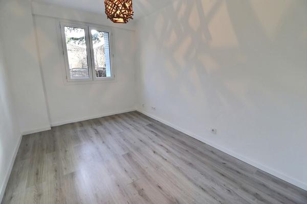 A VENDRE Appartement Entraigues Sur La Sorgue 3 pièce(s) 70 m²