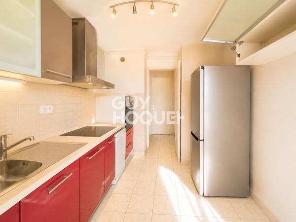 Appartement à louer de 5 pièces de 110.1 m²