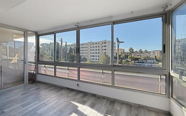 Appartement à vendre    2 pièces • 39,35 m2 Le Cannet