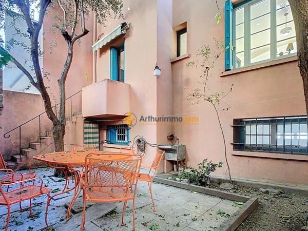 Vente                                                      Maison
                        
                     6 pièces                      140 m2                     à Perpignan